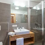 מלון דירות Dorf Alpenleben By Alpentravel 4*